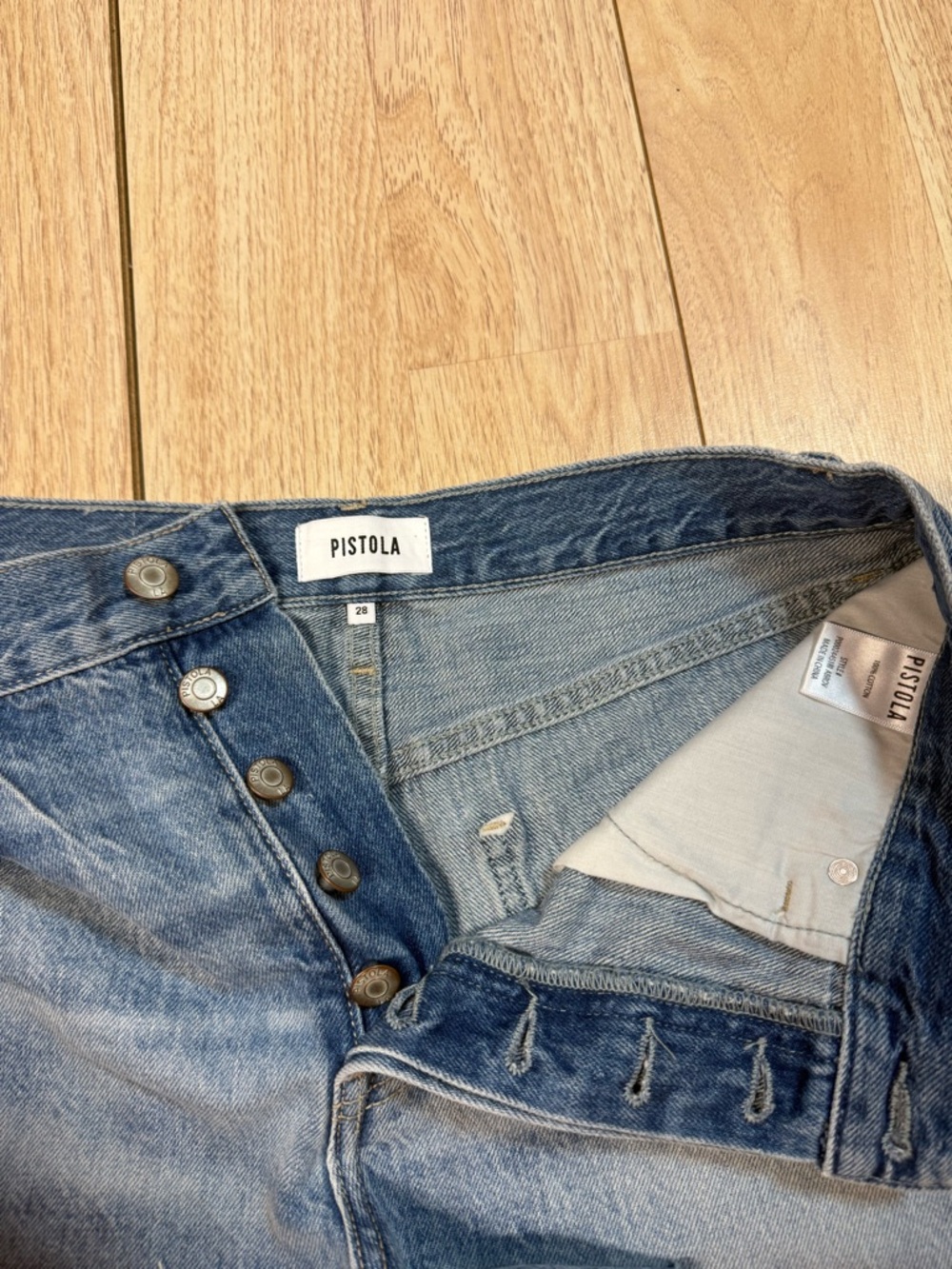 NWT Pistola Nova Short in Abroad Vintage - Picture 4 of 11